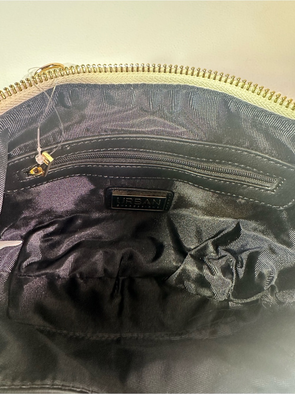 NEW URBAN EXPRESSIONS MESA SHERPA SHOULDER/CROSSBODY BAG - Picture 9 of 9